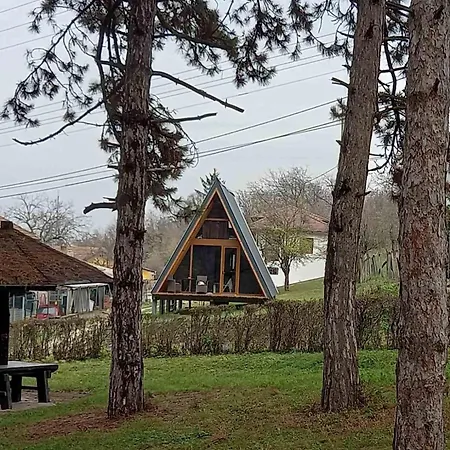 Semesterbostad Vip - Jakuzzi Is Free - Private Parking Is Free - Beautiful View Of Nature